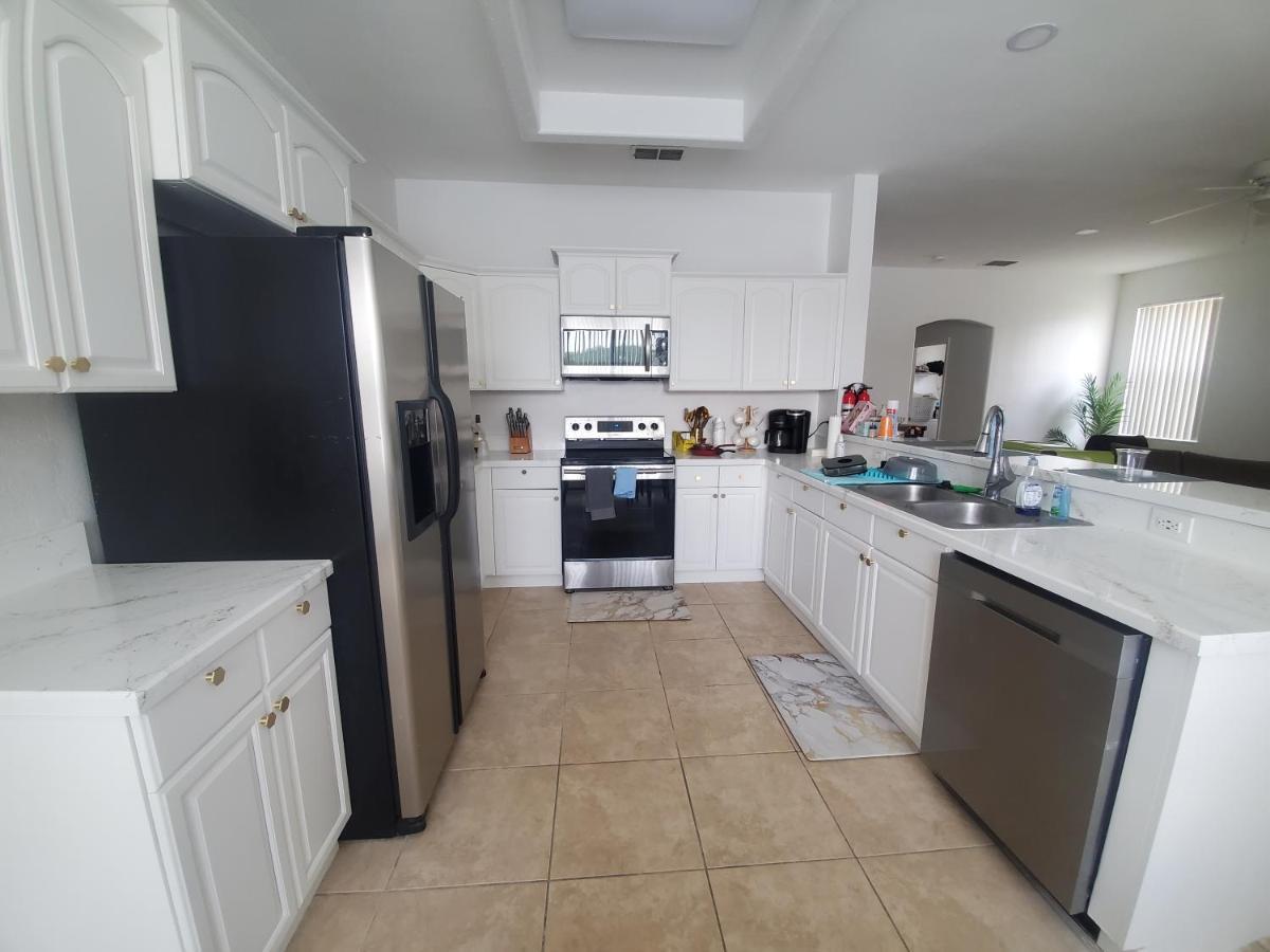 Electric Heated Private Pool 4 Bedroom 3 Bath 2 Story Single Family Home!!!! Kissimmee Bagian luar foto